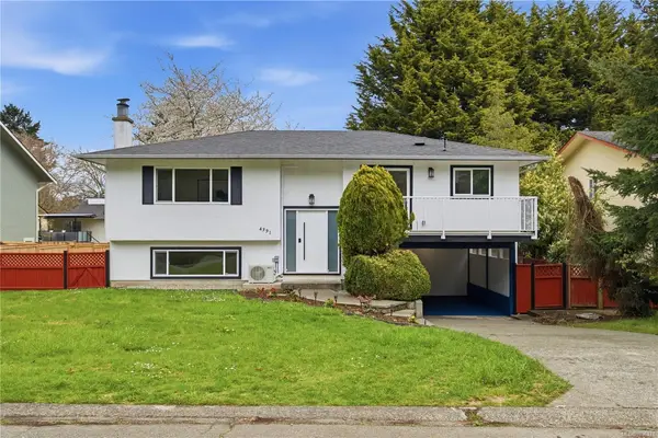 4391 Elnido Cres, Saanich BC V8N 5G8