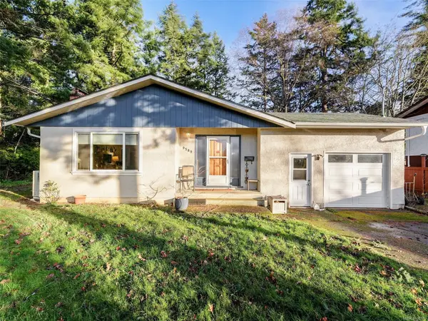 9589 Waxwing Pl, Sidney BC V8L 2S9