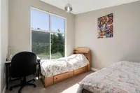 View 32