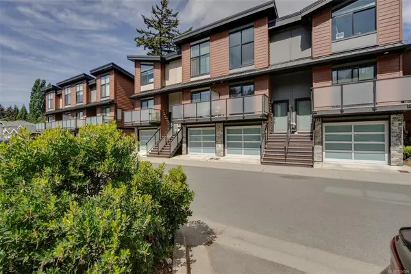 300 Phelps Ave # 115, Langford BC V9B 6L3