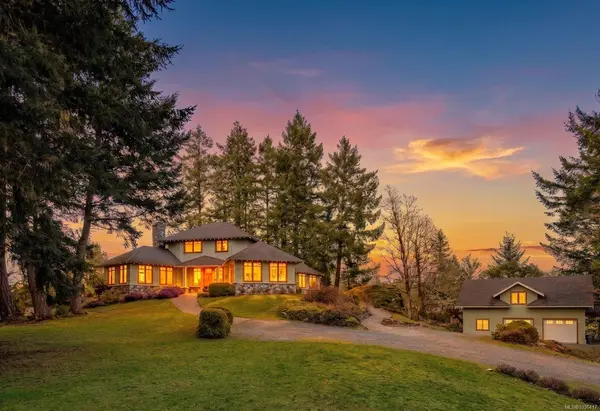 240 Viaduct Ave W, Saanich BC V9E 2B6 - 5 bed, 4 bath in Saanich