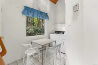 View 10