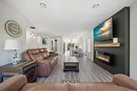 View 10