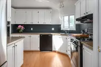 View 16