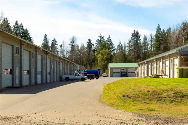 1260 Fair Rd # 5, Parksville BC V9P 2C7