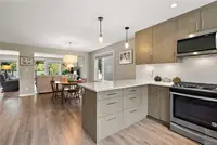 View 10
