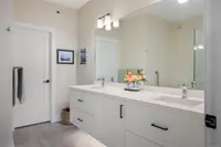 View 25