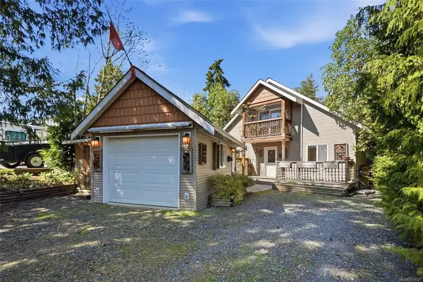 1727 Miama Crt, Qualicum Beach BC V9K 2S3
