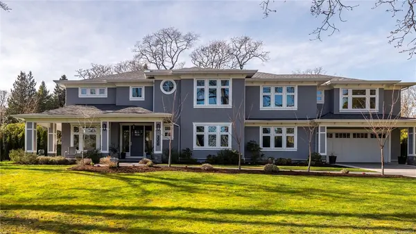 3350 Weald Rd, Oak Bay BC V8R 6E3