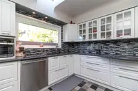View 18