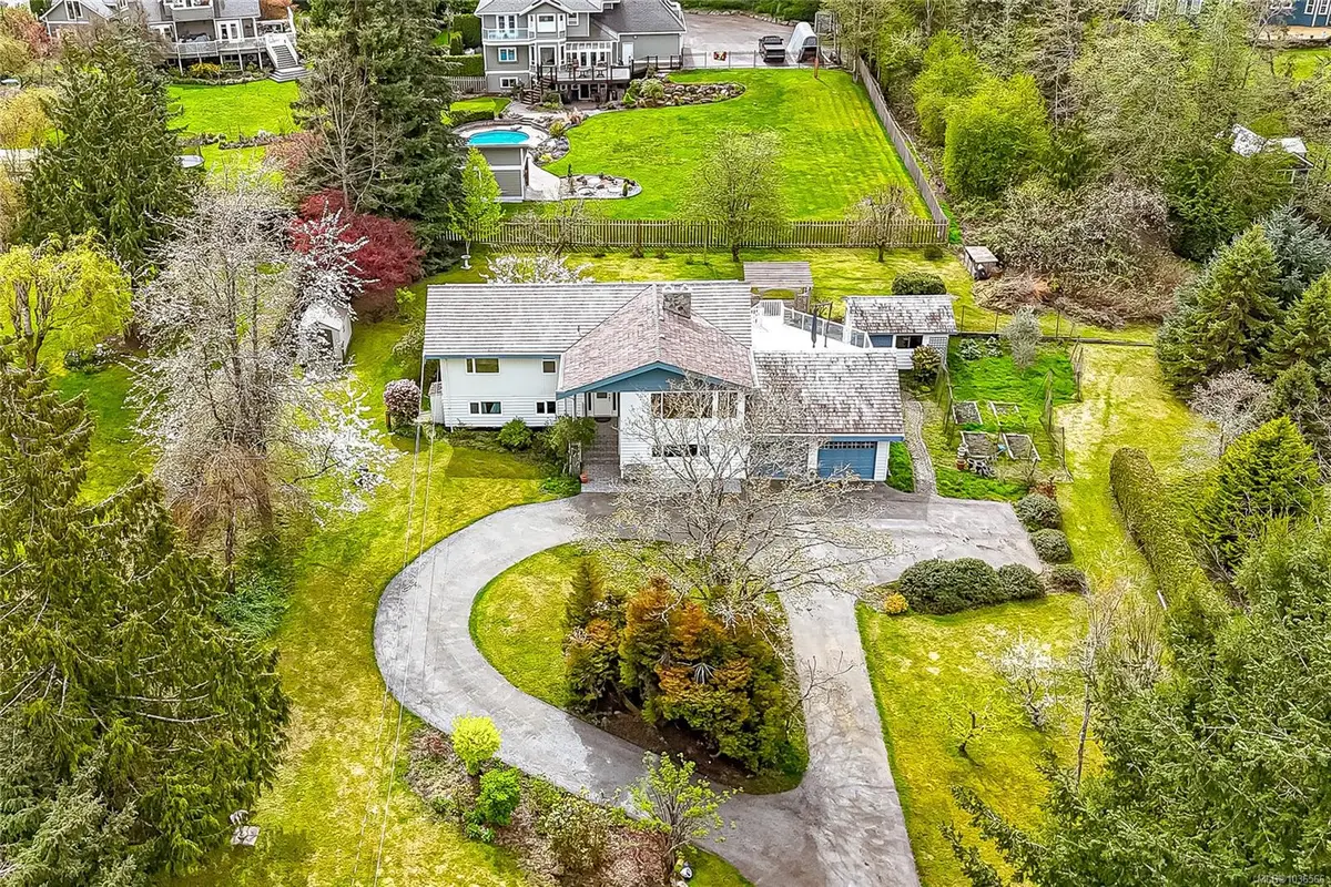 9723 Ardmore Dr, North Saanich BC V8L 5H5
