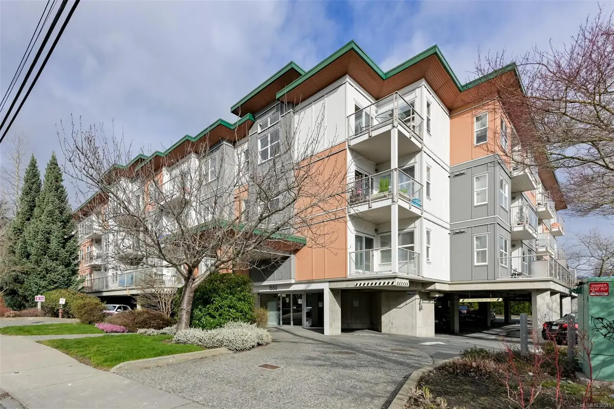 1550 Church Ave #309, Saanich BC V8P 2H1