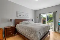 View 10