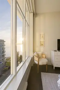 View 16