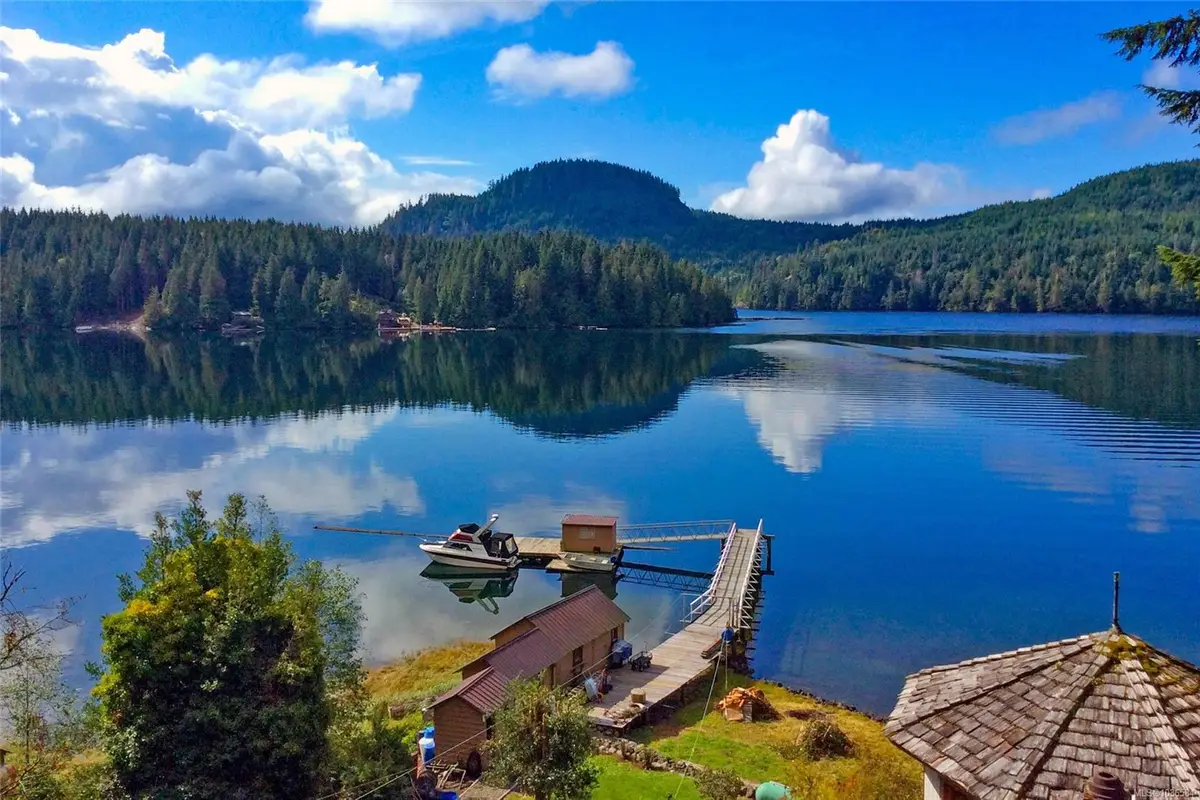 1 Seekah Landing, Port Alberni BC V0R 1B0