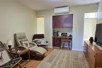 View 10
