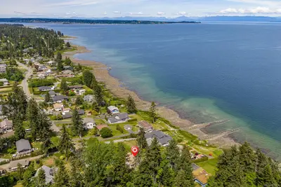 4854 KILMARNOCK Dr, Courtenay BC V9N 9A5