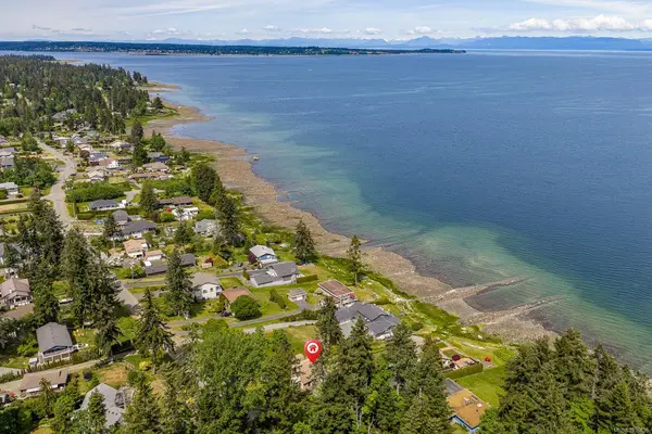 4854 KILMARNOCK Dr, Courtenay BC V9N 9A5
