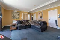 View 32