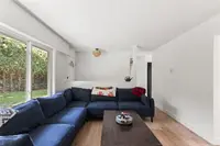 View 10