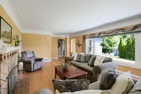 View 16