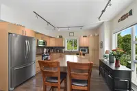 View 10