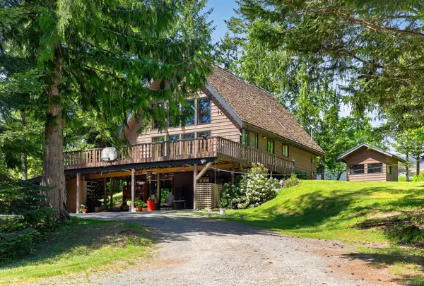 5950 Heger Cres, Lake Cowichan BC V0R 2G0 - 3 bed, 2 bath in Lake Cowichan