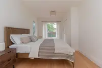 View 32