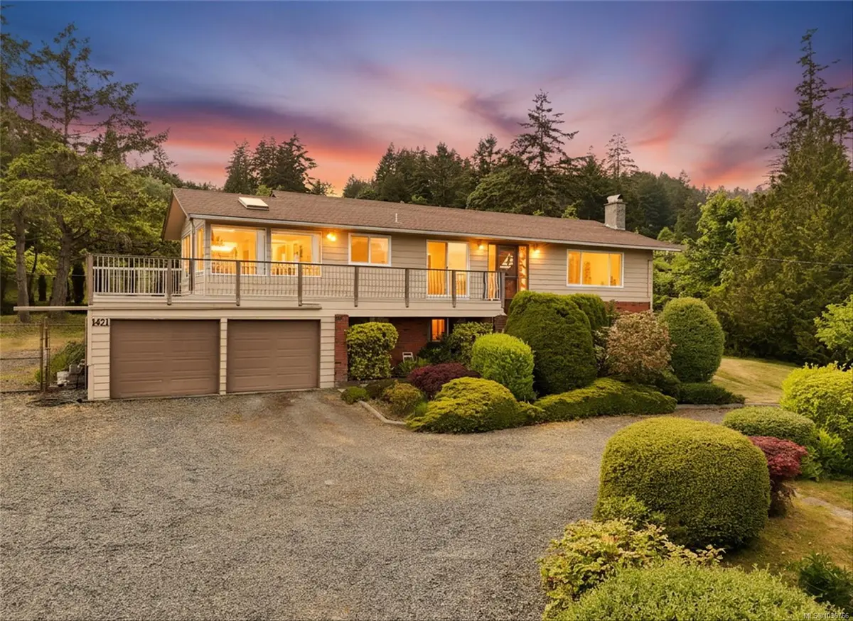 1421 Seaspray Blvd, Nanaimo BC V9X 1P5
