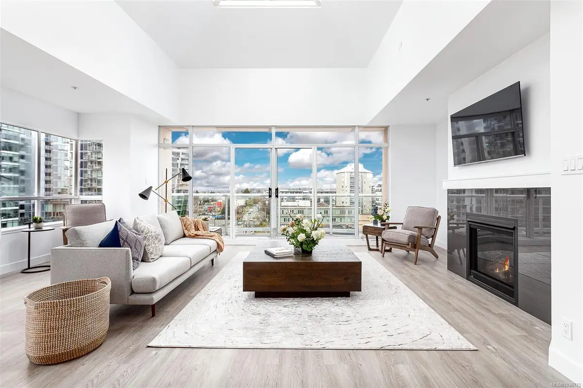 1010 View St # 1102, Victoria BC V8V 4Y3