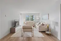 View 10