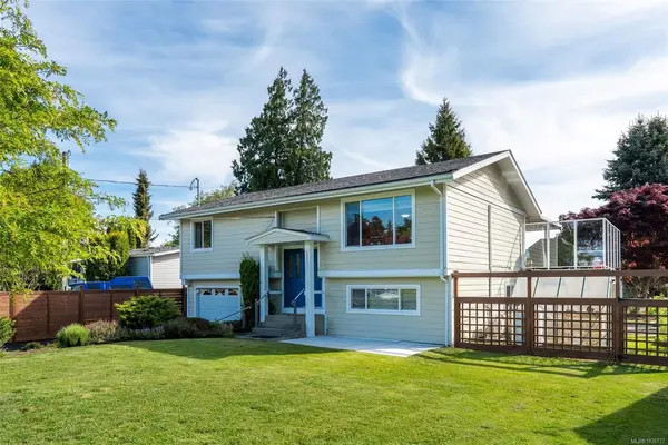 2173 Banford Pl, Sooke BC V9Z 0W6 - 3 bed, 3 bath in Sooke
