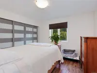 View 10