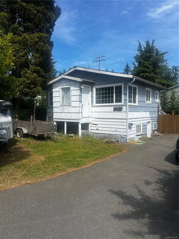 3796 Departure Bay Rd, Nanaimo BC V9T 1C4