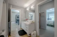 View 32