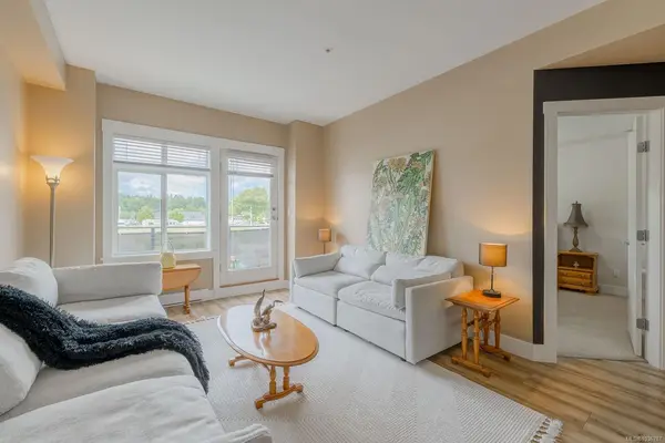5822 Garden St #206, Duncan BC V0L 3V9 - 1 bed, 1 bath in Duncan