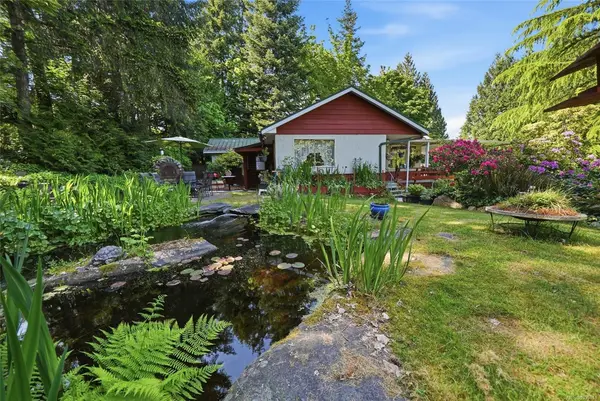 369 Baker Rd, Ladysmith BC V9G 1X1
