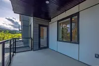 View 24