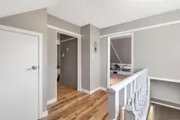 View 32