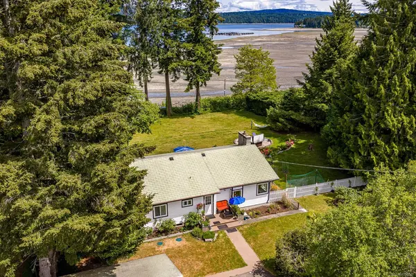 7410 Yake Rd, Fanny Bay BC V0R 1W0 - 2 bed, 2.0 bath in Fanny Bay