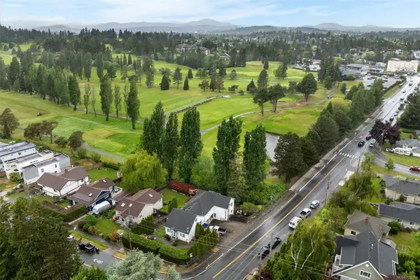 840 Tillicum Rd, Esquimalt BC V9A 1Z7