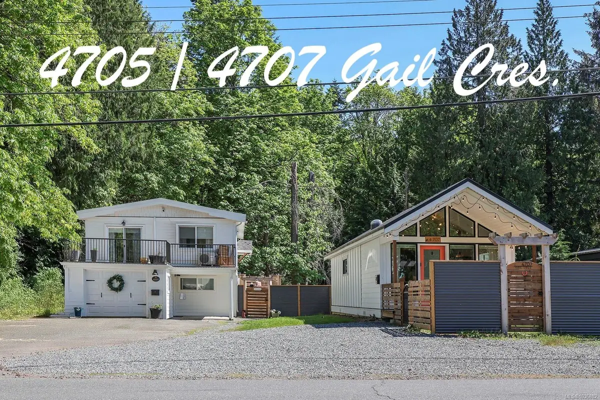 4705/4707 Gail Cres, Courtenay BC V9N 5Y3