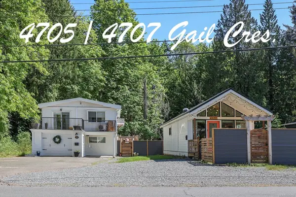 4705/4707 Gail Cres, Courtenay BC V9N 5Y3 - 4 bed, 3 bath in Courtenay