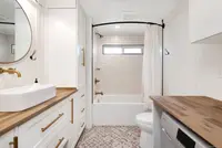 View 25