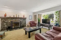 View 10