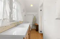 View 22