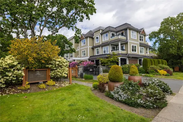 10520 McDonald Park Rd # 106, Sidney BC V8L 3J1 - 1 bed, 1.0 bath in Sidney
