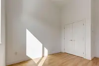 View 16