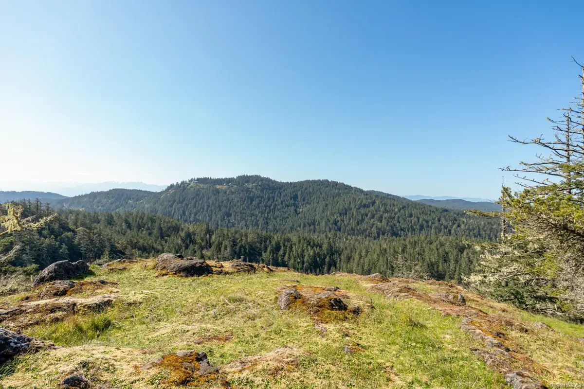1505 Nighthawk Lane, Sooke BC V9Z 1M9