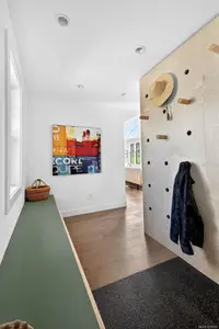View 19
